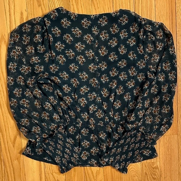 Walter Baker Peasant Top Blue Green Floral Mock Wrap Peplum Hem Boho Shirt M - Picture 4 of 7